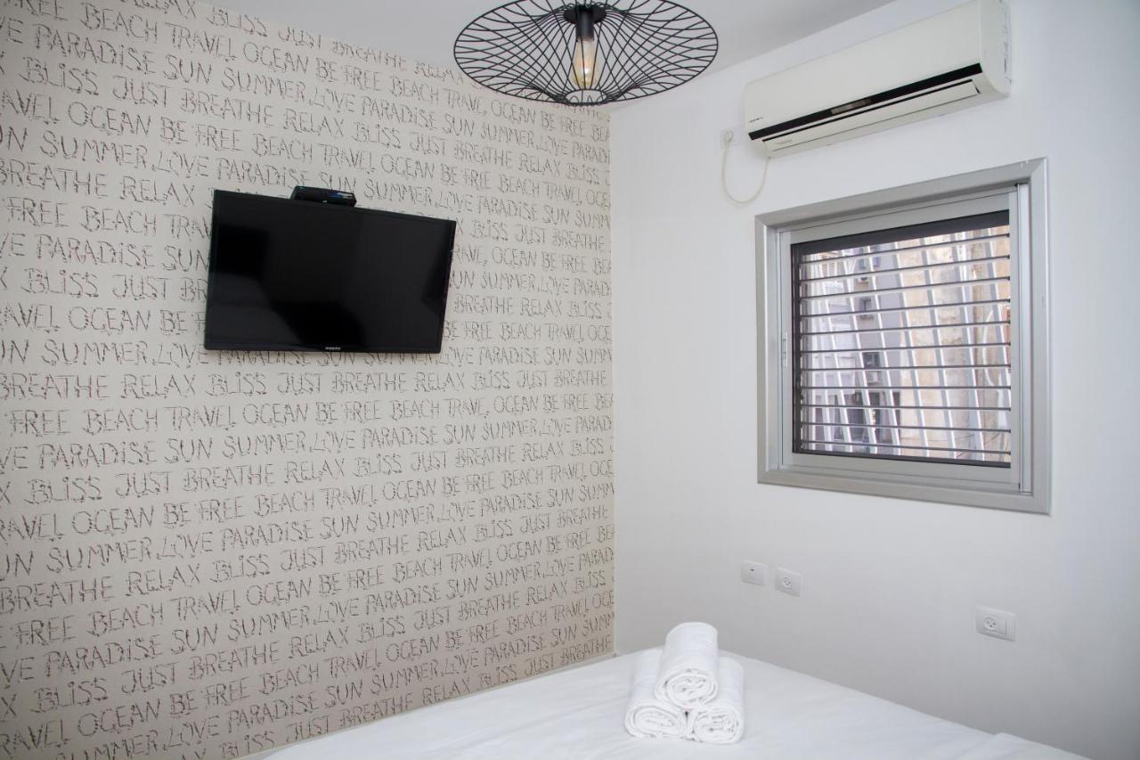 Apartments4You Etsel Бат-Ям Экстерьер фото