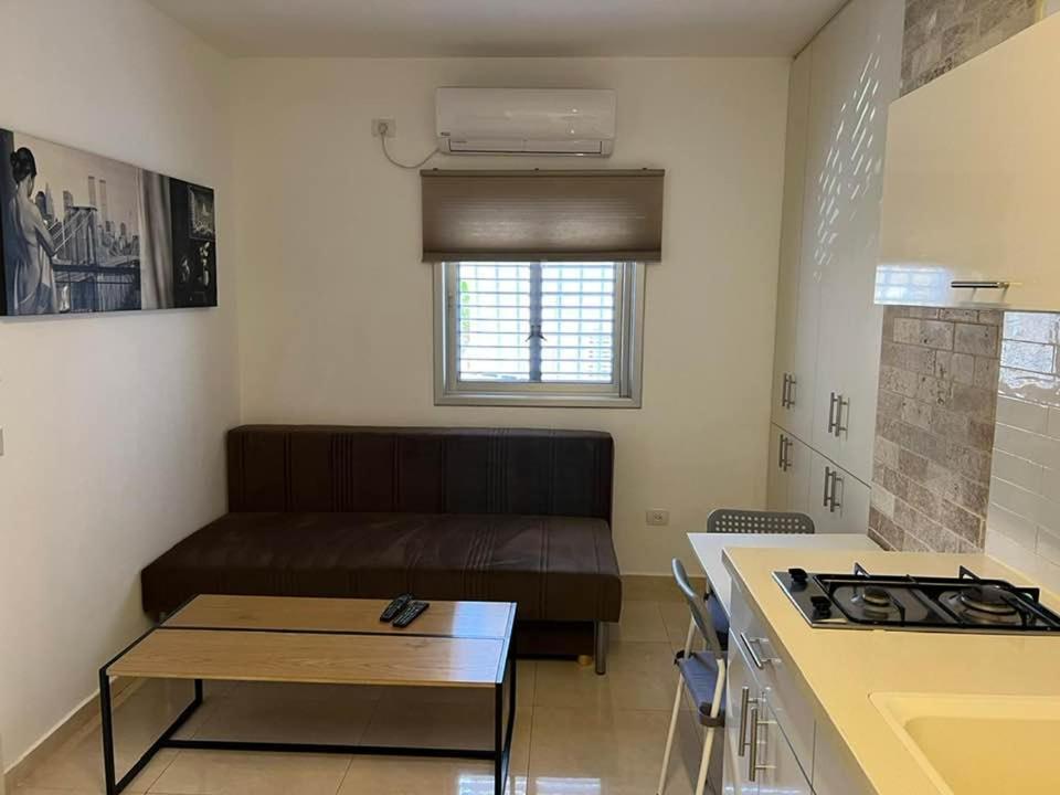 Apartments4You Etsel Бат-Ям Экстерьер фото