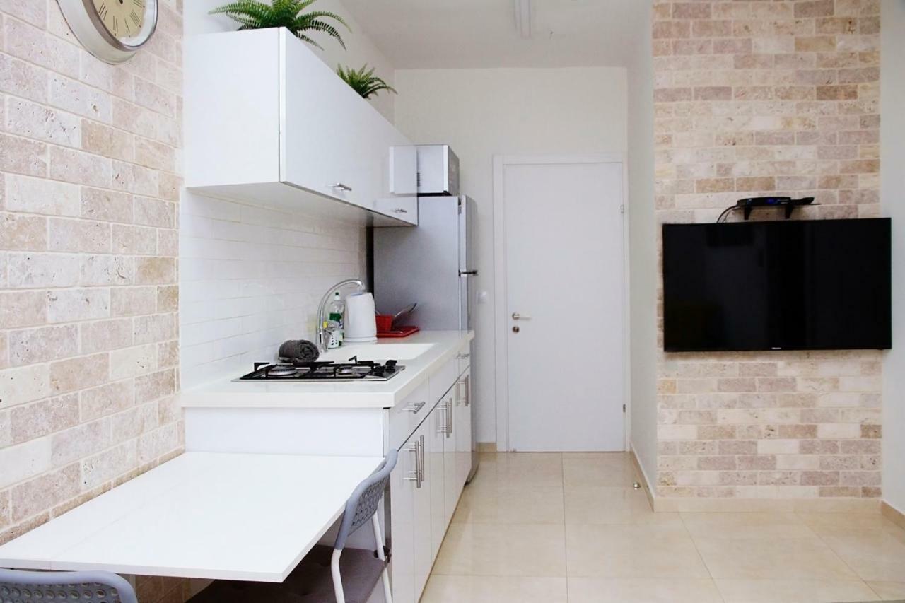 Apartments4You Etsel Бат-Ям Экстерьер фото
